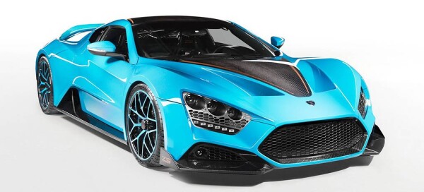 بررسی و مقایسه لایکن هایپر اسپرت و زنوو TS1 GT + تصاویر
