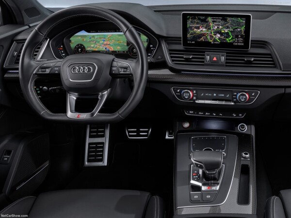 Audi-SQ5_TDI-2020.jpg