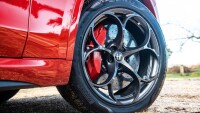 9-alfa-romeo-stelvio-quadrifoglio-rt-2019-alloy-wheels.jpg