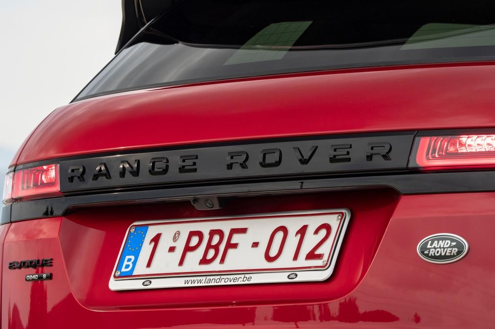 New-Range-Rover-Evoque-2019-26.jpg