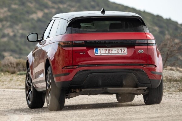 New-Range-Rover-Evoque-2019-6.jpg