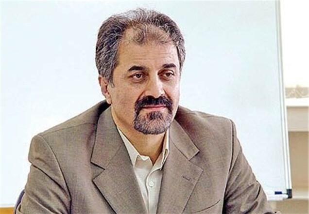 خودروسازان داخلی بگویند شرکت های بنز و هیوندای ورق فولادی را چند می‌خرند؟