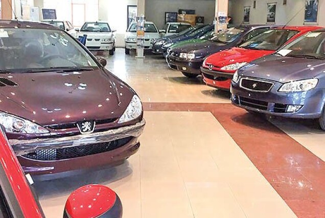 اگر با قیمت‌های بالا خودرو خریده اید منتظر ضرر و زیان باشید