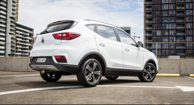 قیمت گذاری شاسی بلند به روز شده MG ZS  2019 + عکس