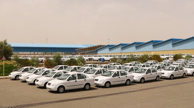 بدهی به شرکت های بیمه، صدور بیمه نامه خودروهای سایپا را متوقف کرد