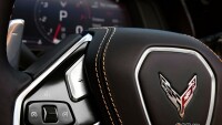 Chevrolet-Corvette_C8_Stingray-2020-1280-1f.jpg