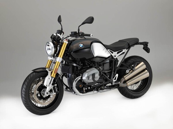 bmw-bikes-iaa-2019-livepics-28.jpg