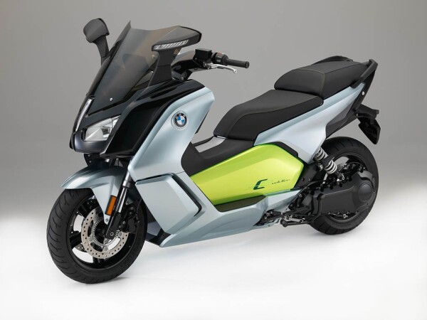 bmw-bikes-iaa-2019-livepics-48.jpg