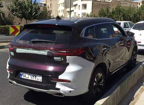 دیده خودروی جدید تیگو 8 در حال تست فنی در خیابان‌های ایران.jpg