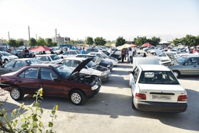 دلیل کاهش قیمت خودرو در بازار پیش فروش های اخیر می باشد
