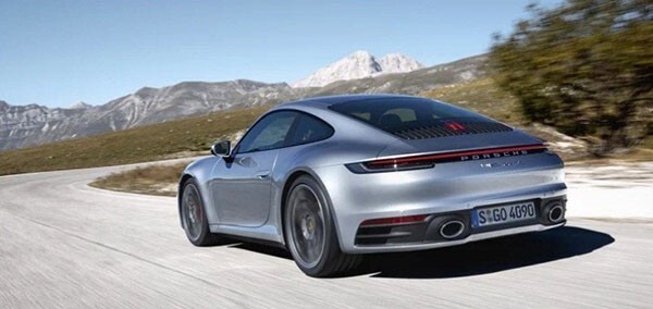 پورشه 911.jpg