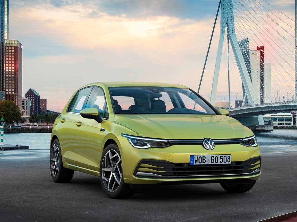 Volkswagen-Golf-2020-4.jpg