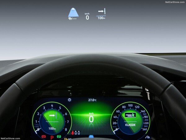 Volkswagen-Golf-2020-1024-39.jpg