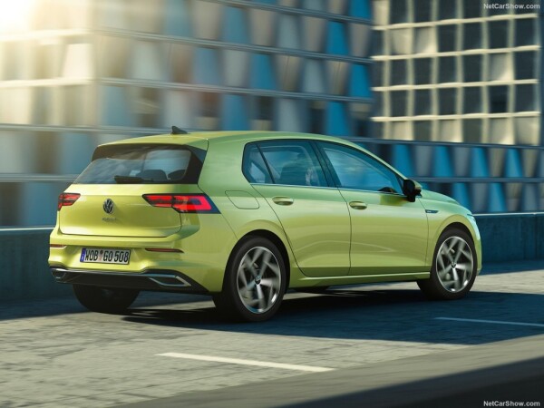 Volkswagen-Golf-2020-1024-17.jpg