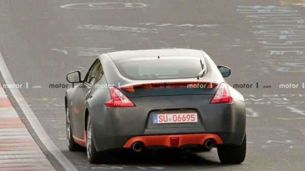nissan-370z-test-mule-spy-3.jpg