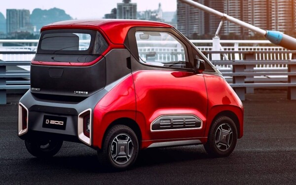 Baojun-E200-3.jpeg