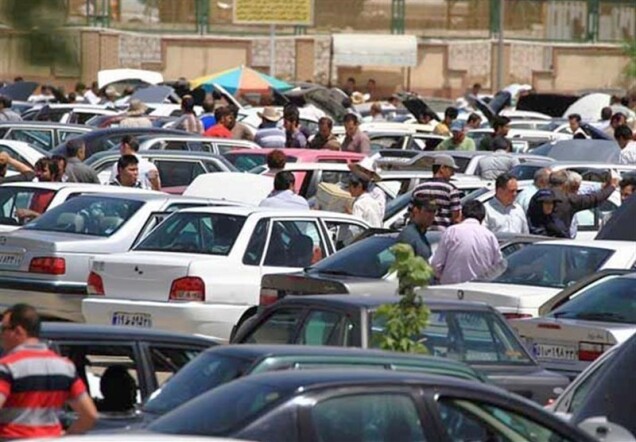 برگشت آرامش نسبی در بازار خودرو + قیمت