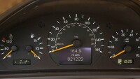 Mercedes-E320-Pickup-12.jpg