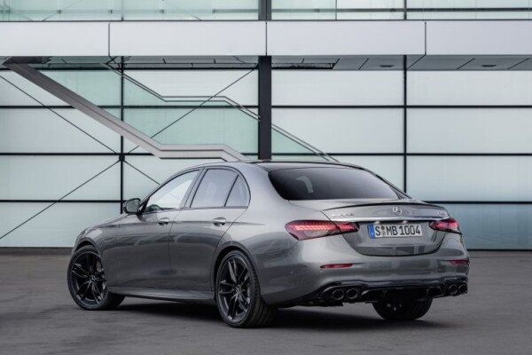 mercedes-amg-e-53-4matic-2020-580073.jpg