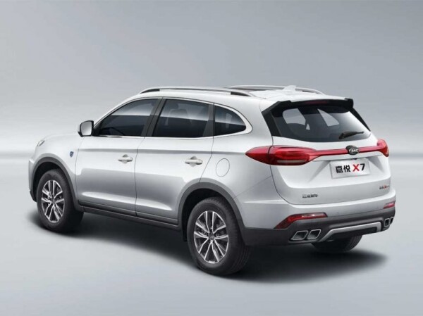Jac-X7-2020-3-767x575.jpg
