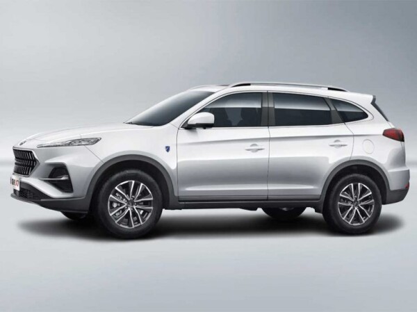 Jac-X7-2020-2-767x575.jpg