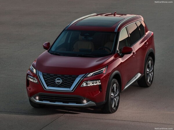 Nissan-Rogue-2021-1024-03.jpg