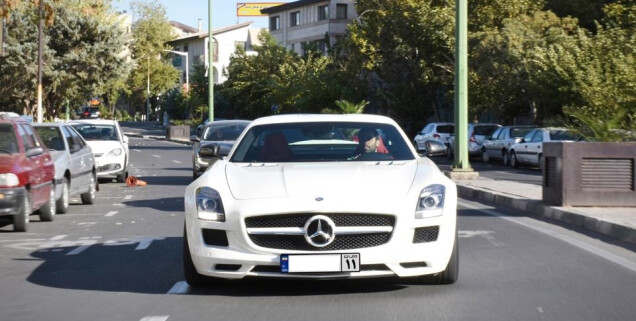 نگاهی به مشخصات آخرین مرسدس‌بنز «SLS AMG» با پلاک ملی در ایران + عکس