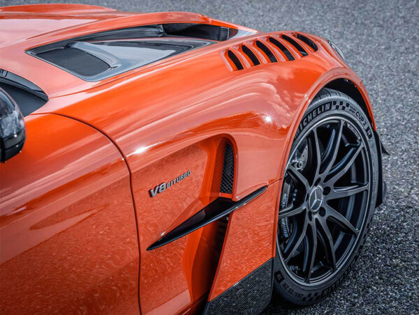 2021-mercedes-amg-gt-black-series-front-fender.jpg