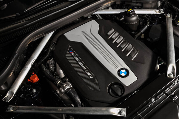 2021-bmw-x5-x7-m50d-final-edition-5.jpg