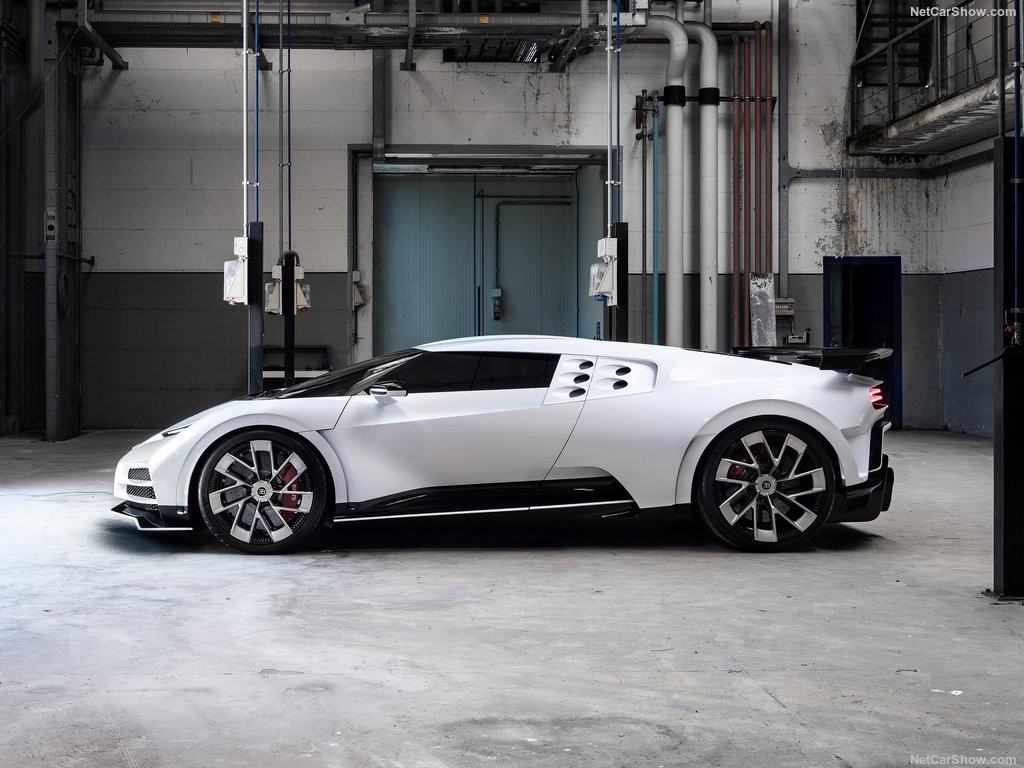 Bugatti-Centodieci-2020-1024-0b.jpg