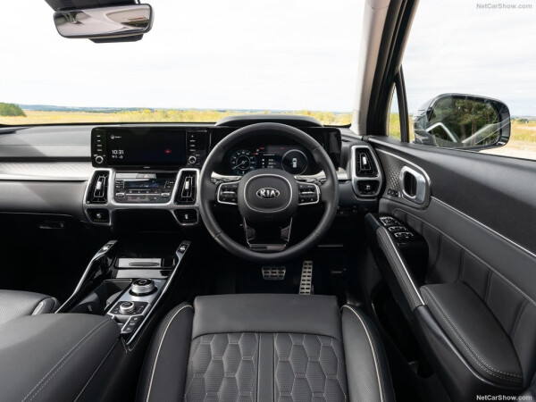 Kia-Sorento_UK-Version-2021-1024-25.jpg