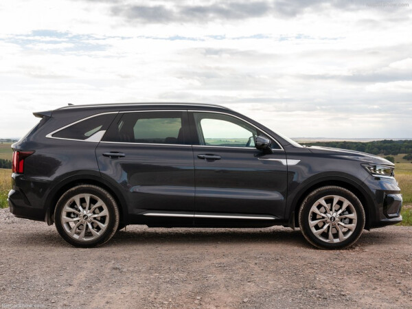 Kia-Sorento_UK-Version-2021-1024-0b.jpg