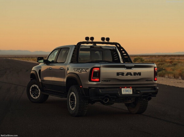 Ram-1500_TRX-2021-1280-15.jpg