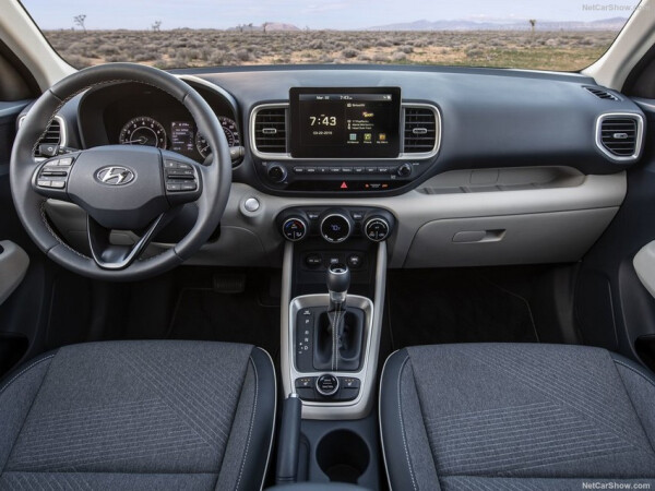 Hyundai-Venue-2020-1024-22.jpg