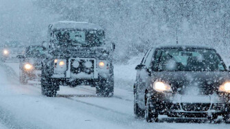 16  توصیه مهم برای رانندگی در برف