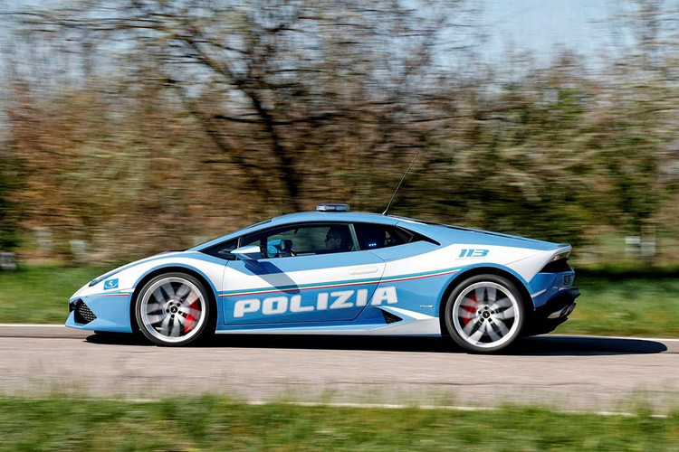 Lamborghini-Huracan-Police-Car-2.jpg