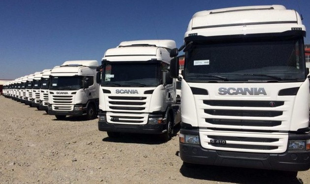 صدور فرمان رئیس‌جمهوری برای ترخیص کامیون  های مانده در گمرک