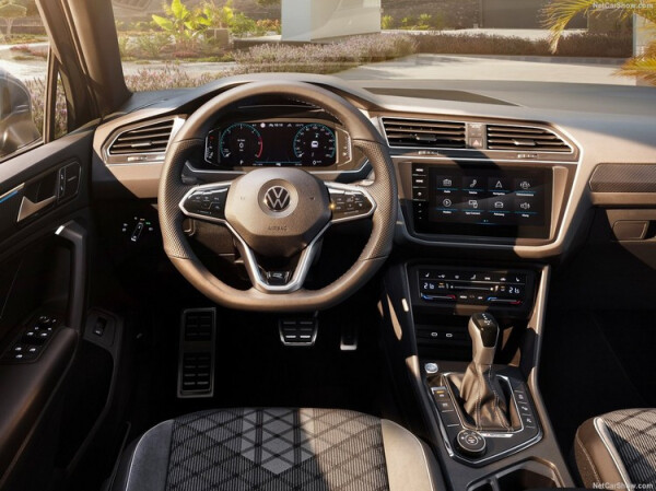 Volkswagen-Tiguan-2021-1280-10.jpg