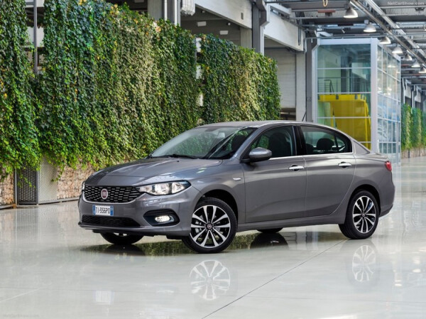 Fiat-Tipo-2016-1280-02.jpg