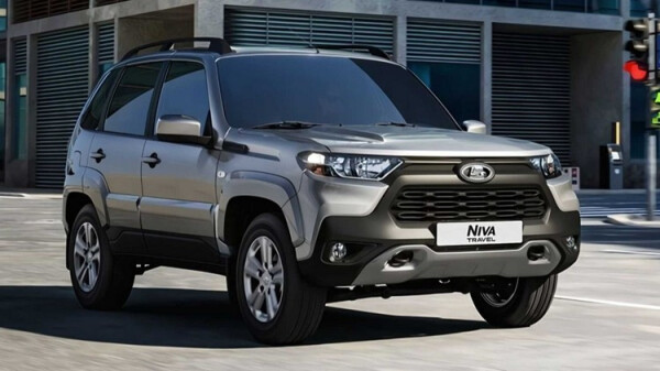 2021-lada-niva-travel.jpg