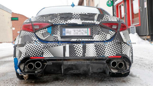 2022-maserati-granturismo-spy-5.jpg