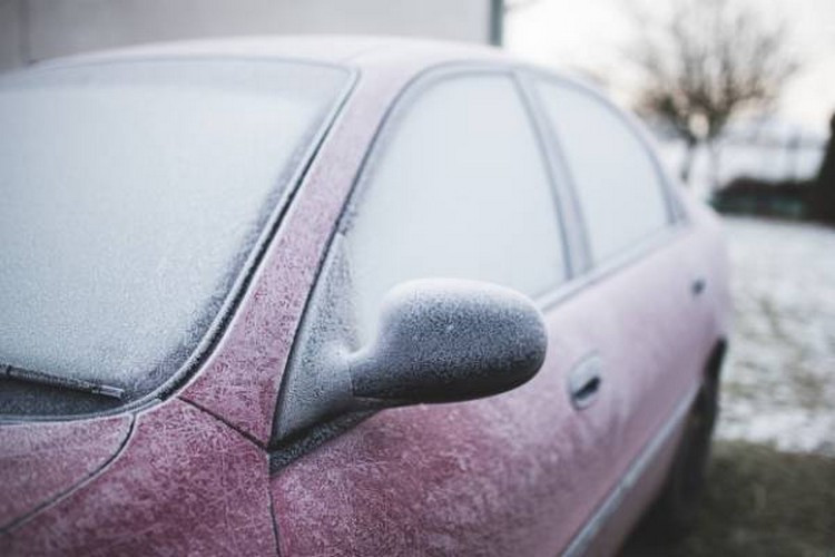 نگاهی به ۳ نکته کلیدی و مفید برای شستن ماشین در زمستان