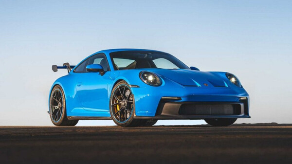 2022-porsche-911-gt3-front.jpg