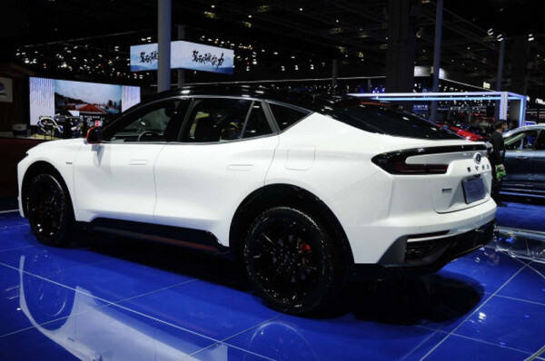 ford-evos_100789495_m.jpg