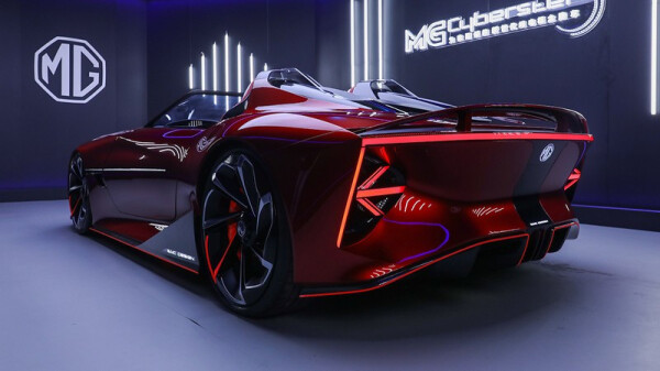 mg-cyberster-7-1618192297.jpg
