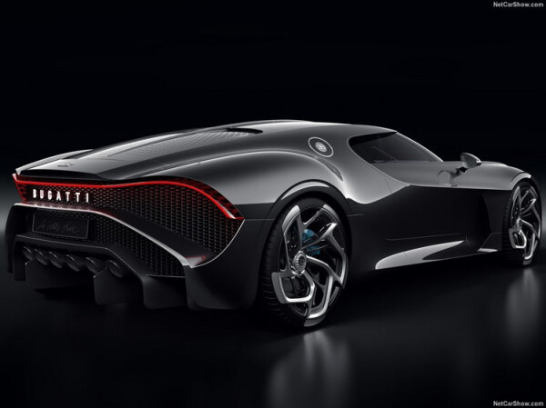 Bugatti-La_Voiture_Noire-2019-1280-06.jpg