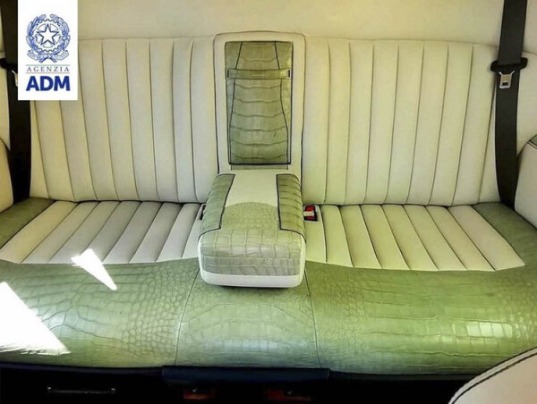rolls-royce-phantom-crocodile-leather.jpg