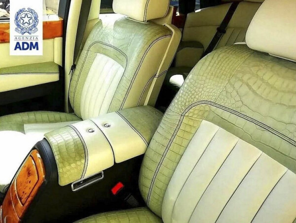 rolls-royce-phantom-crocodile-leather2.jpg