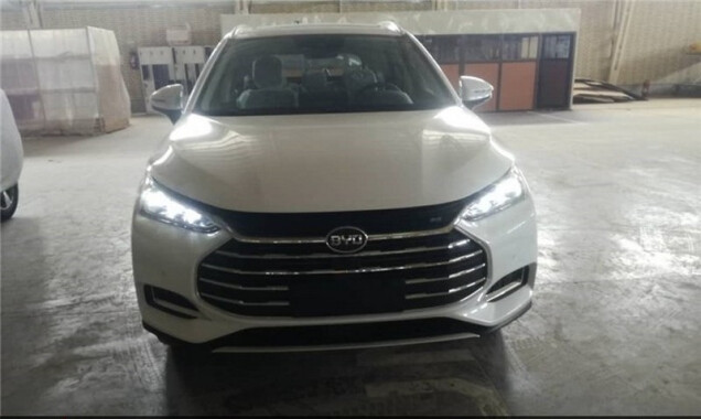 BYD تانگ پر حاشیه، به کارخانه کارمانیا رسید + عکس