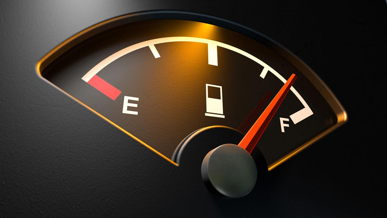 نماینده مجلس: تولید خودرو با مصرف سوخت «صدی پنج» مهلت قانونی می‌خواهد